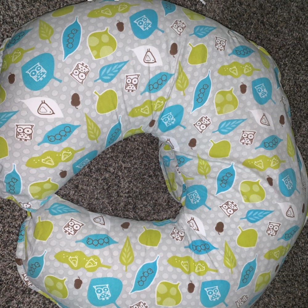 Boppy pillow